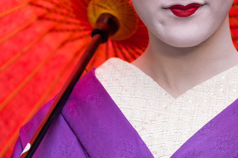 Portrait d'une Geisha, quartier de Gion, Kyoto, Japon © Clément Racineux, photographe à Brest, Lannion, Rennes, Saint Brieuc, Bretagne